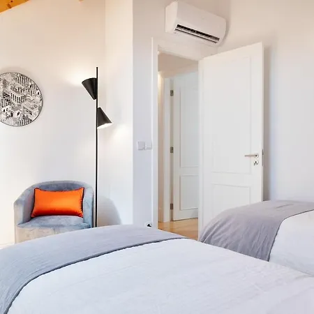 Apartamento 89 T3 - Flores Gem